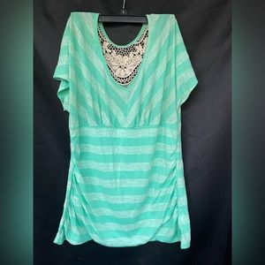 No boundaries short sleeved top. Size XL 15-17